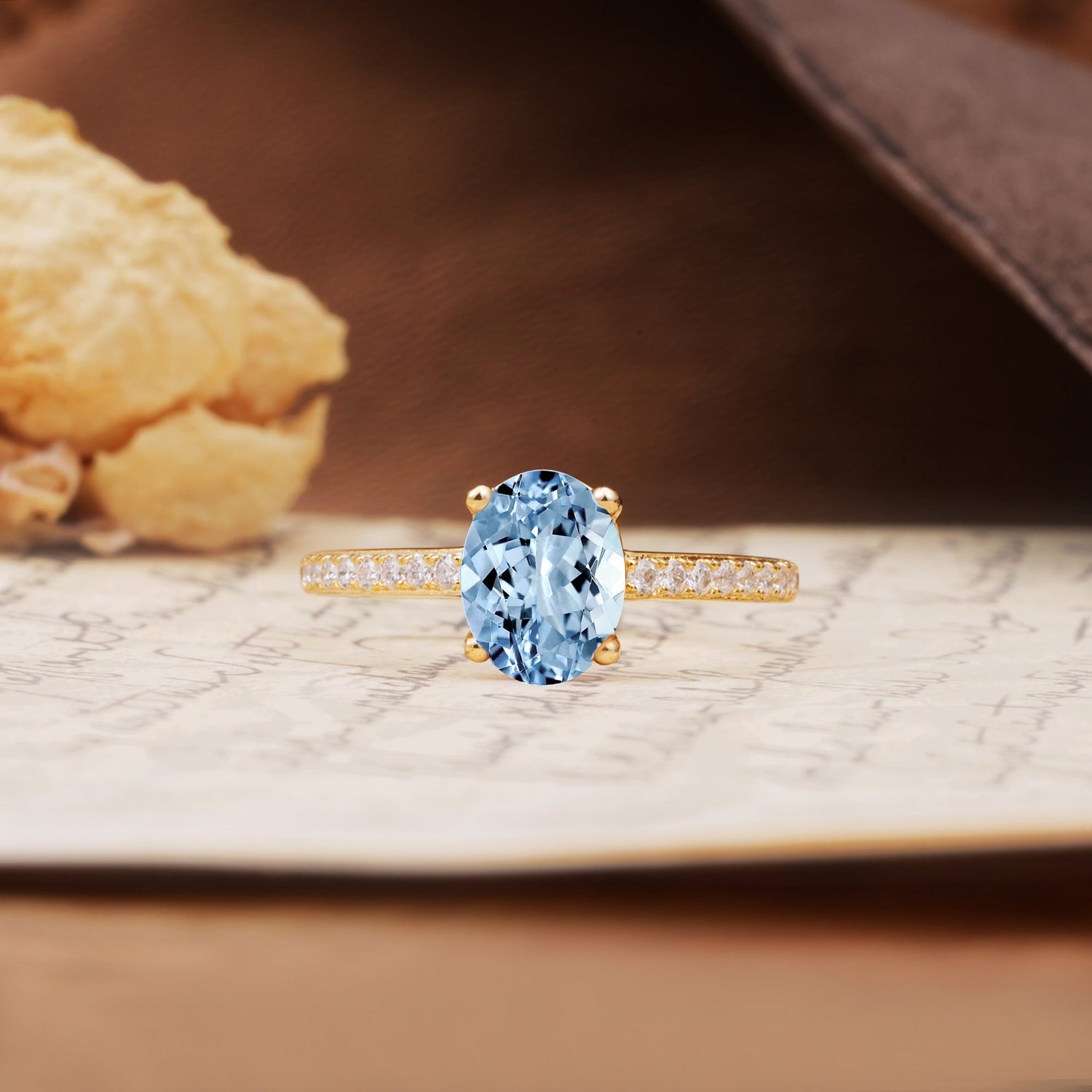Classic Simple 4-Prong Oval Cut Aquamarine Engagement Ring