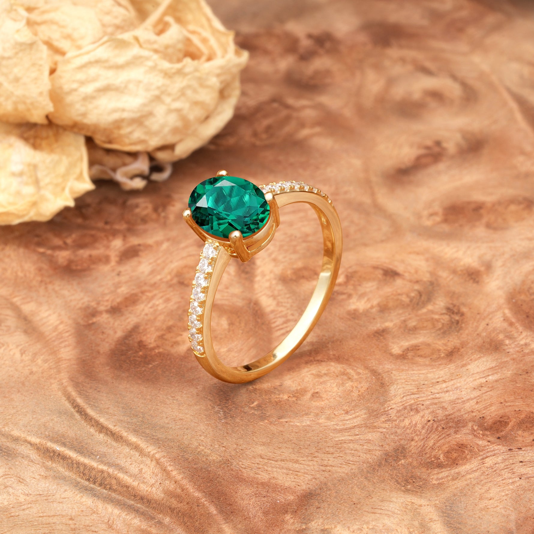 Classic Simple 4-Prong Oval Cut Emerald Engagement Ring - Additional view