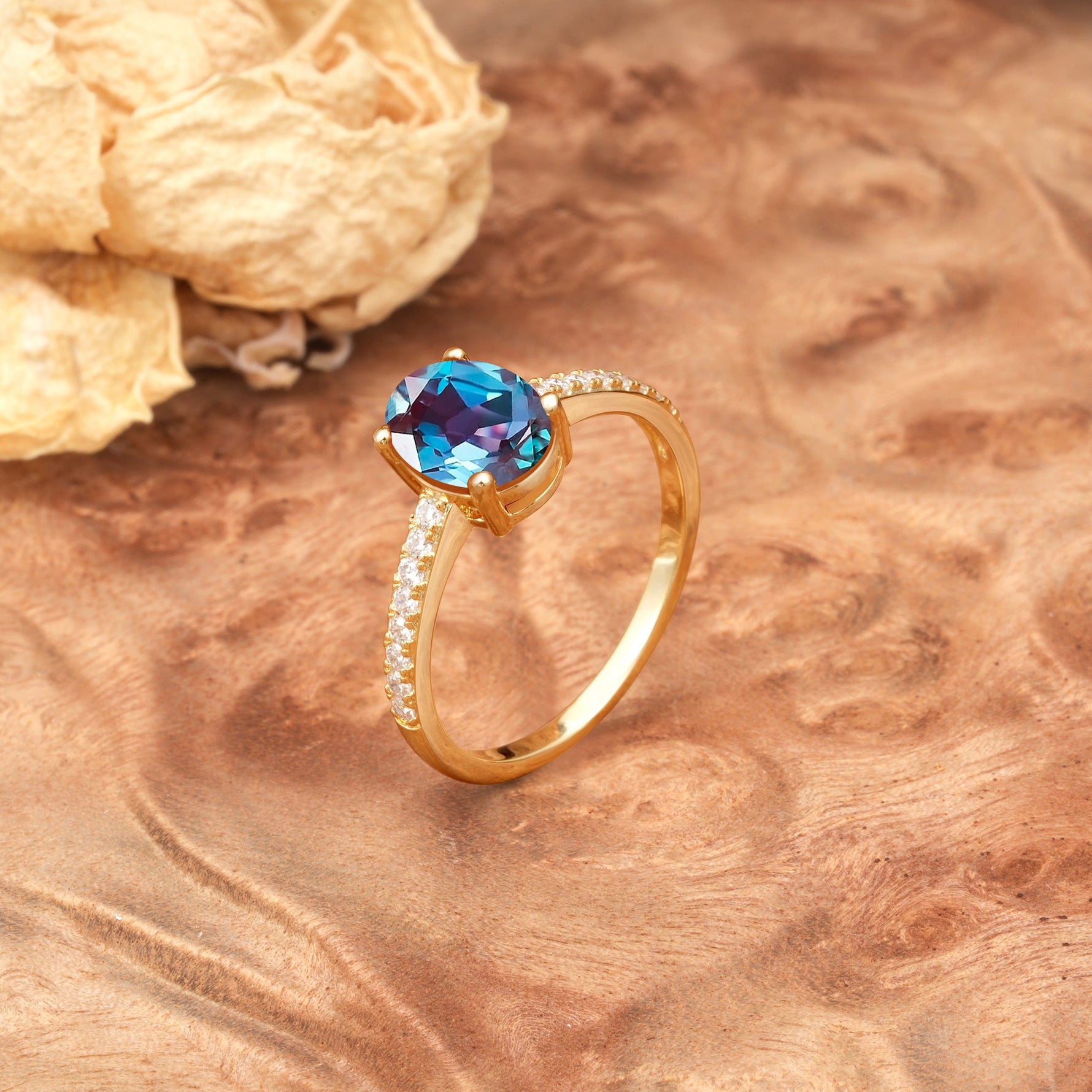 Classic Simple 4-Prong Oval Cut Alexandrite Engagement Ring - Additional view