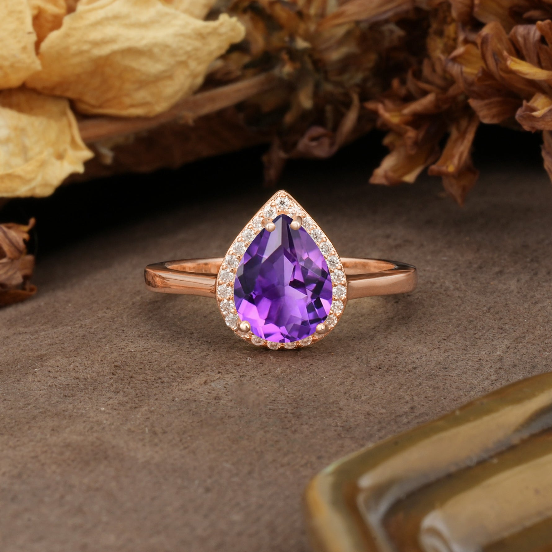 Luxurious 4-Prong Pear Cut Amethyst Engagement Ring - Additional view