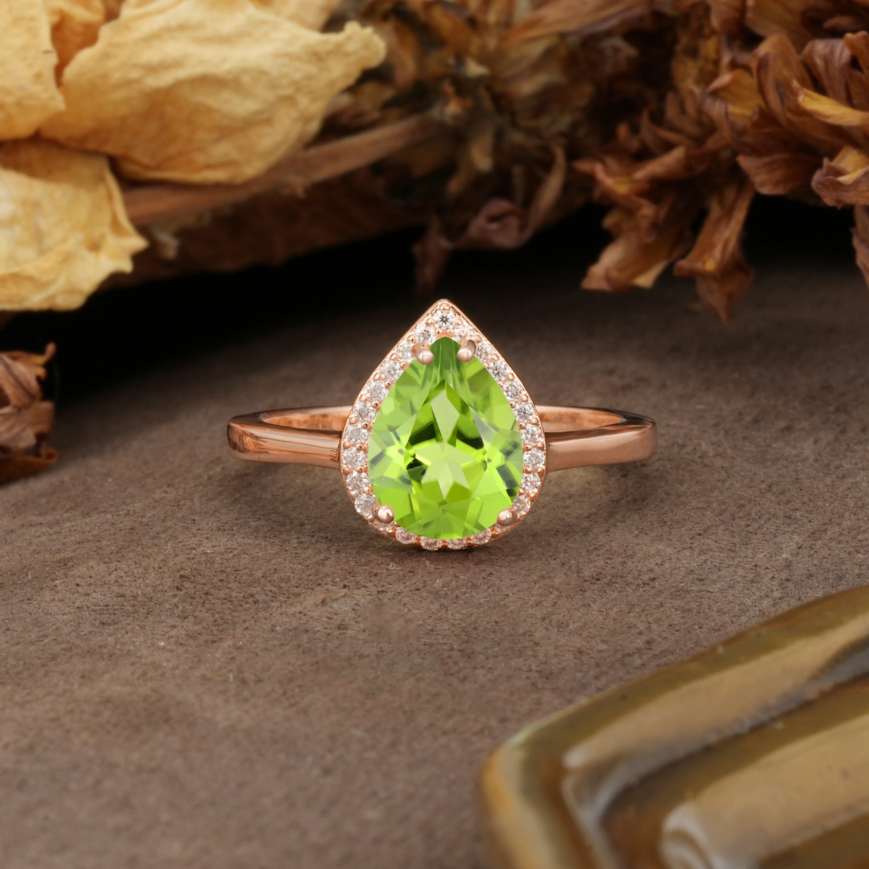 Luxurious 4-Prong Pear Cut Peridot Engagement Ring - Additional view