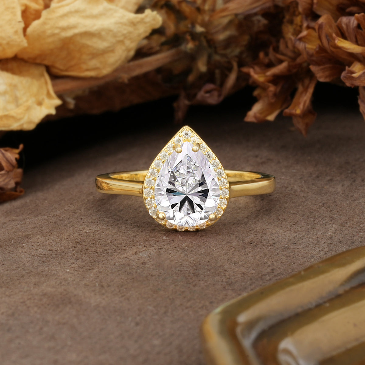 Luxurious 4-Prong Pear Cut Lab Diamond Engagement Ring - Additional view