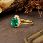 Luxurious 4-Prong Pear Cut Emerald Engagement Ring - Additional view
