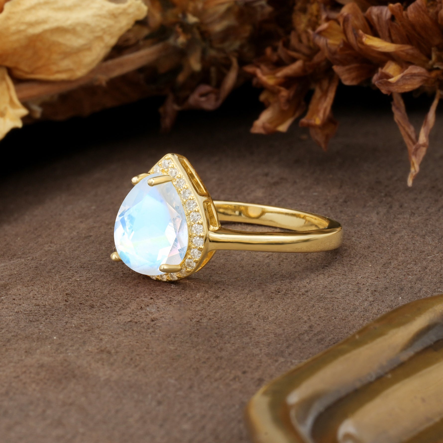 Luxurious 4-Prong Pear Cut Moonstone Engagement Ring - Additional view
