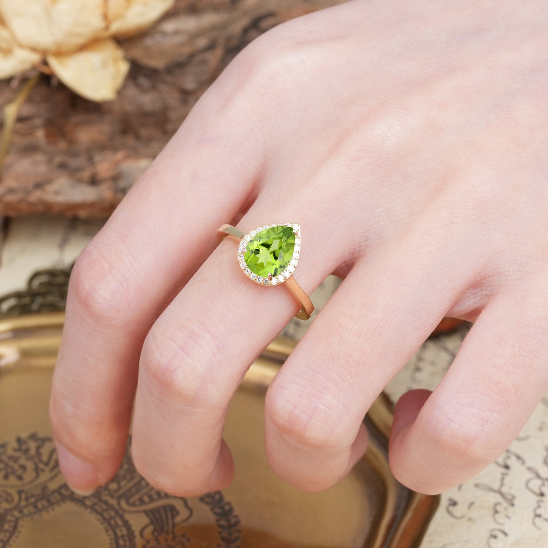Luxurious 4-Prong Pear Cut Peridot Engagement Ring - Additional view