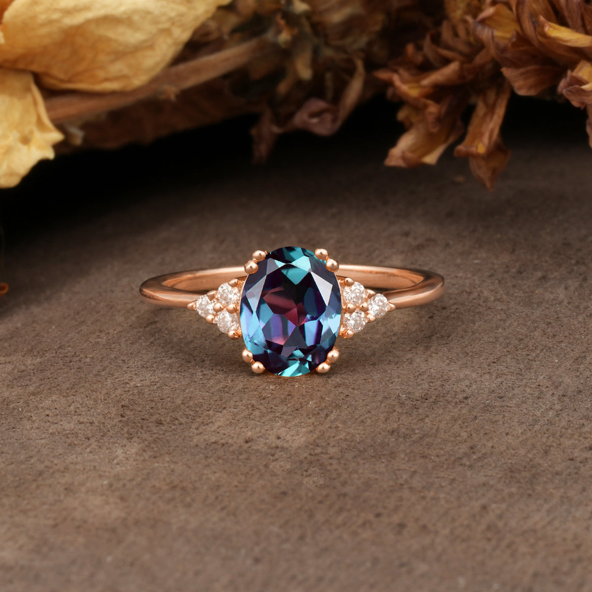 Classic Vintage 8-Prong Oval Cut Alexandrite Engagement Ring - Additional view