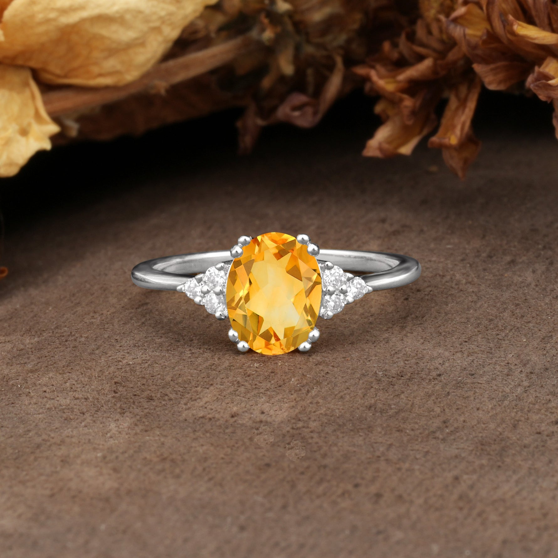 Classic Vintage 8-Prong Oval Cut Citrine Engagement Ring - Additional view