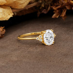 Classic Vintage 8-Prong Oval Cut Moissanite Engagement Ring - Additional view