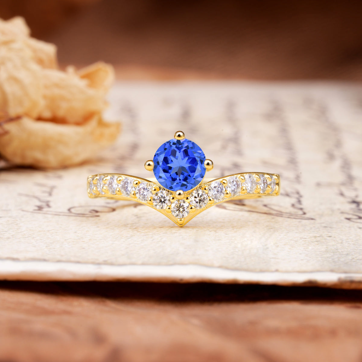 Classic Retro 4-Prong Round Cut Sapphire Engagement Ring - Additional view