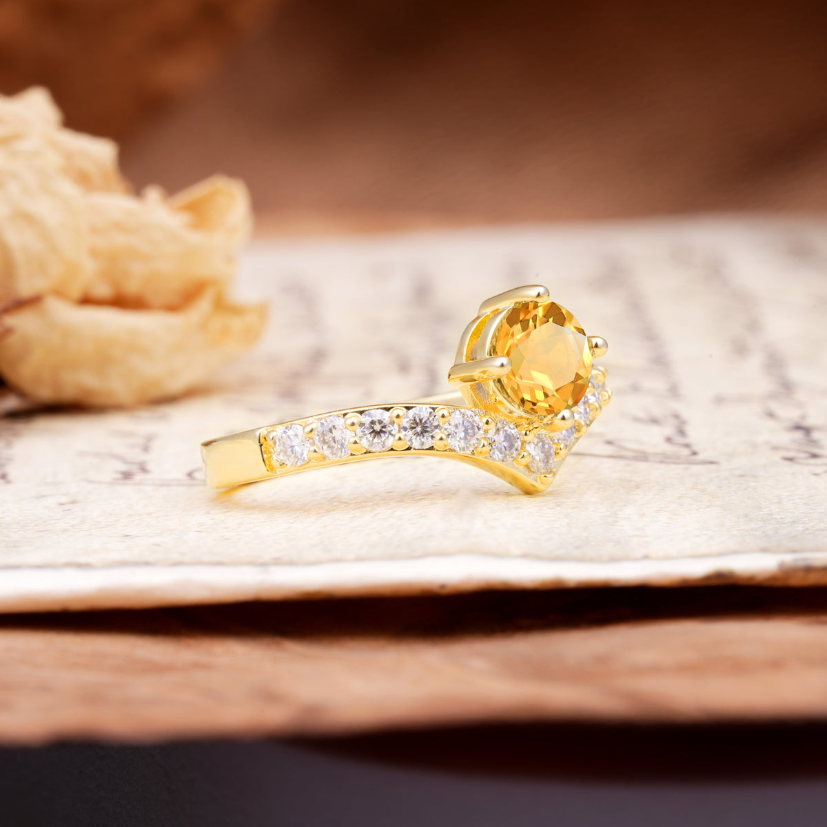 Classic Retro 4-Prong Round Cut Citrine Engagement Ring - Additional view