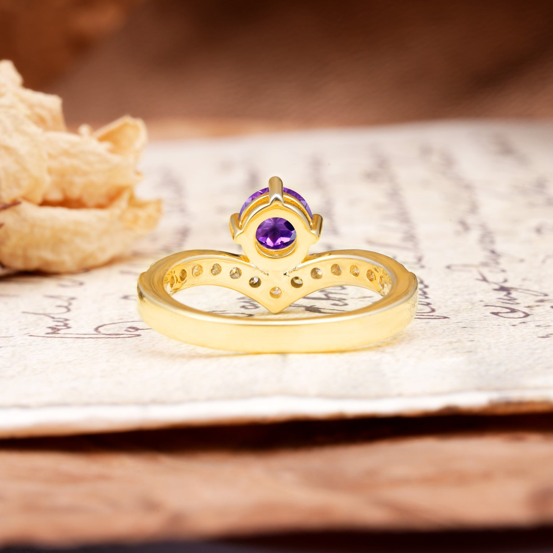Classic Retro 4-Prong Round Cut Amethyst Engagement Ring - Additional view