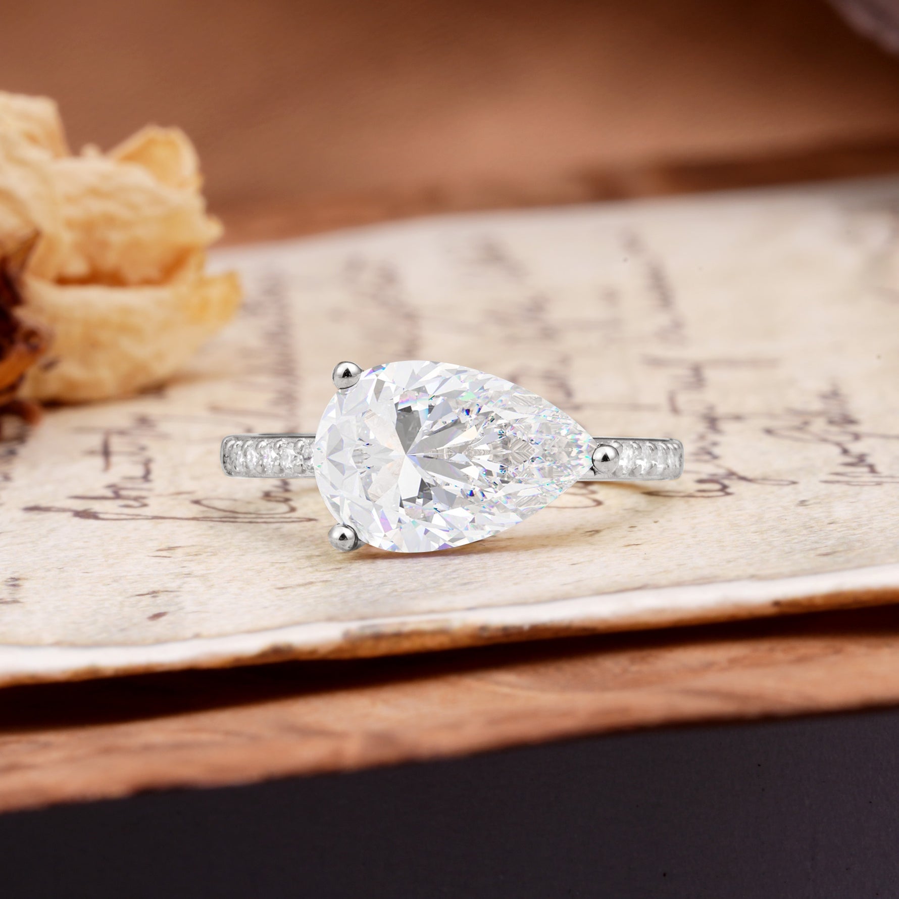 Classic unique Luxury 3-Prong pear cut Moissanite Engagement Ring - Additional view