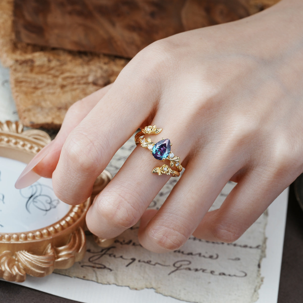 Nature-Inspired Luxury Aphrodite's Garden Pear-Cut Alexandrite Floral Bridal Ring Set | RamaSoul