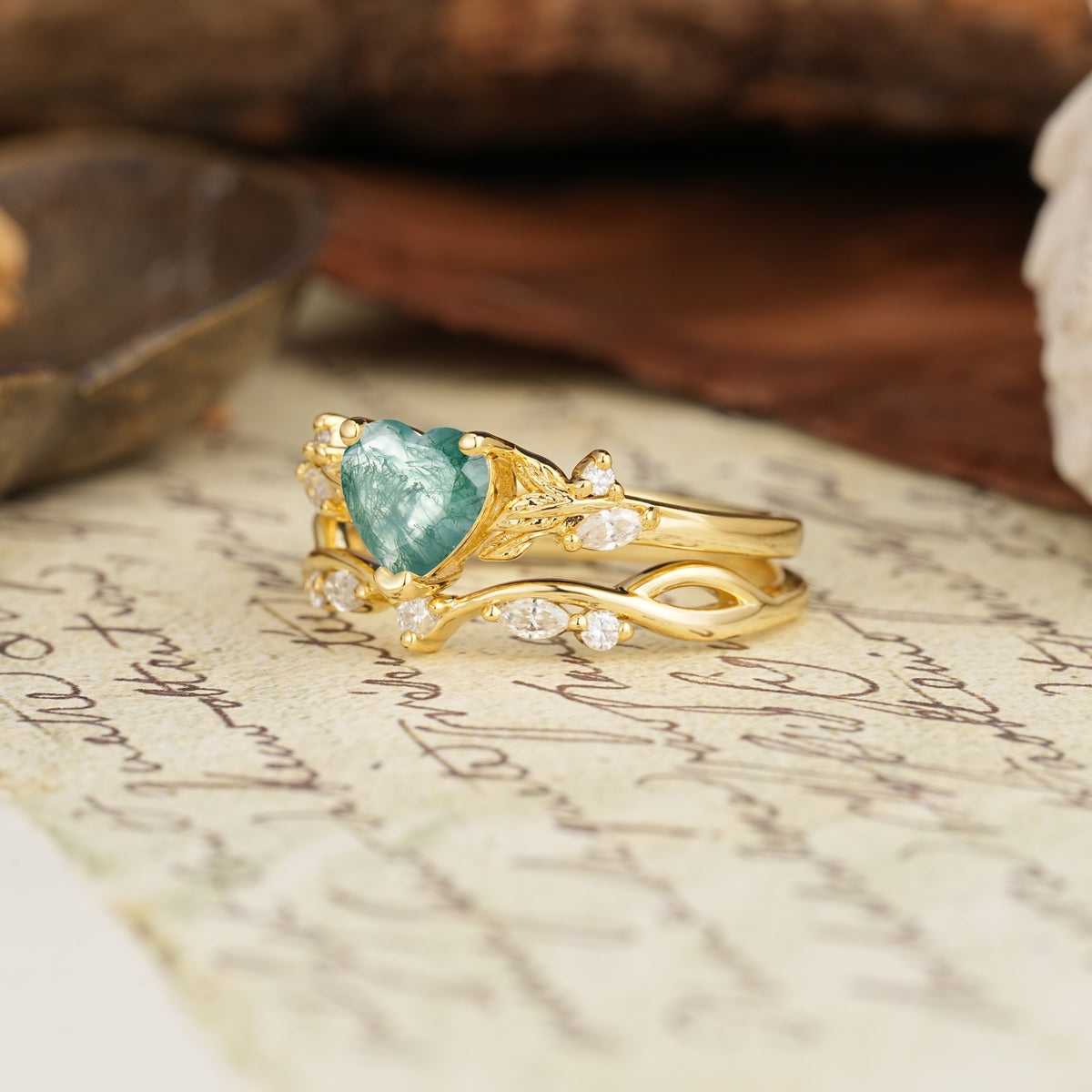 Nature-Inspired Vintage Aphrodite's Garden Vine-Wrapped  Heart-Cut Moss Agate Bridal Ring Set | RamaSoul - White-Gold