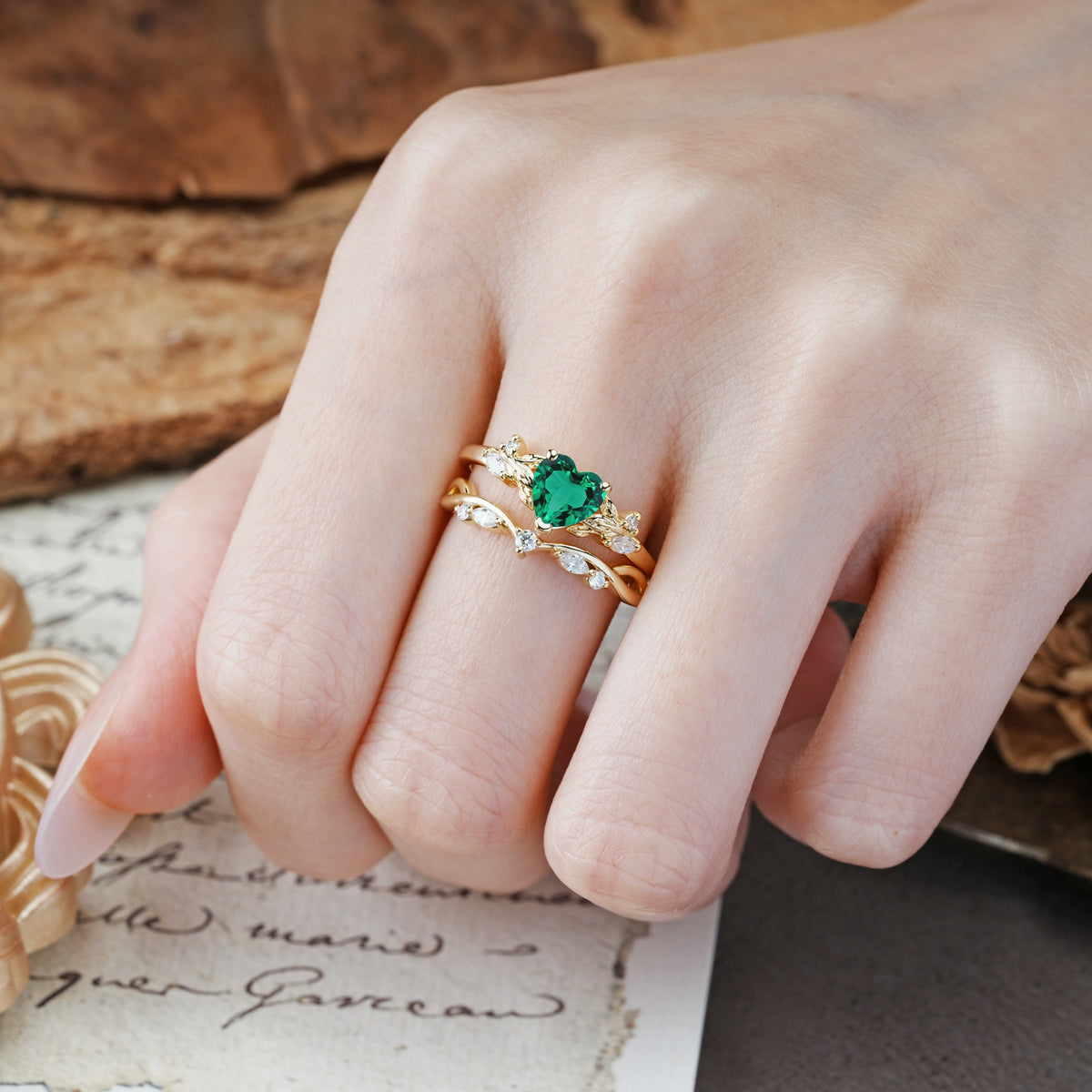 Nature-Inspired Vintage Aphrodite's Garden Vine-Wrapped  Heart-Cut Emerald Bridal Ring Set | RamaSoul