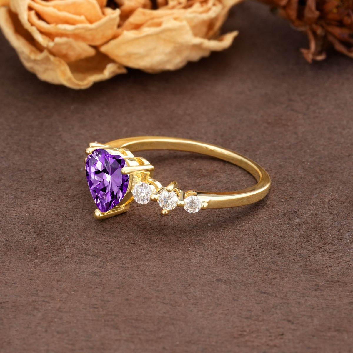 Luxurious Vintage-Style Pavé 3-Prong Heart Cut Amethyst Engagement Ring - Additional view