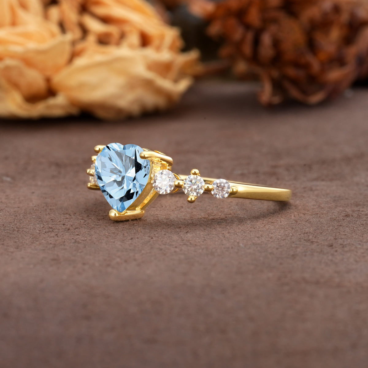 Luxurious Vintage-Style Pavé 3-Prong Heart Cut Aquamarine Engagement Ring - Additional view