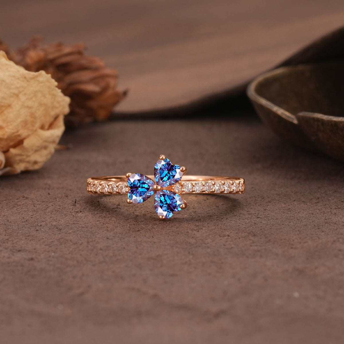 Unique Three-Leaf Clover, 3-Prong Heart Cut Alexandrite Three-Stone Wedding Ring - Additional view