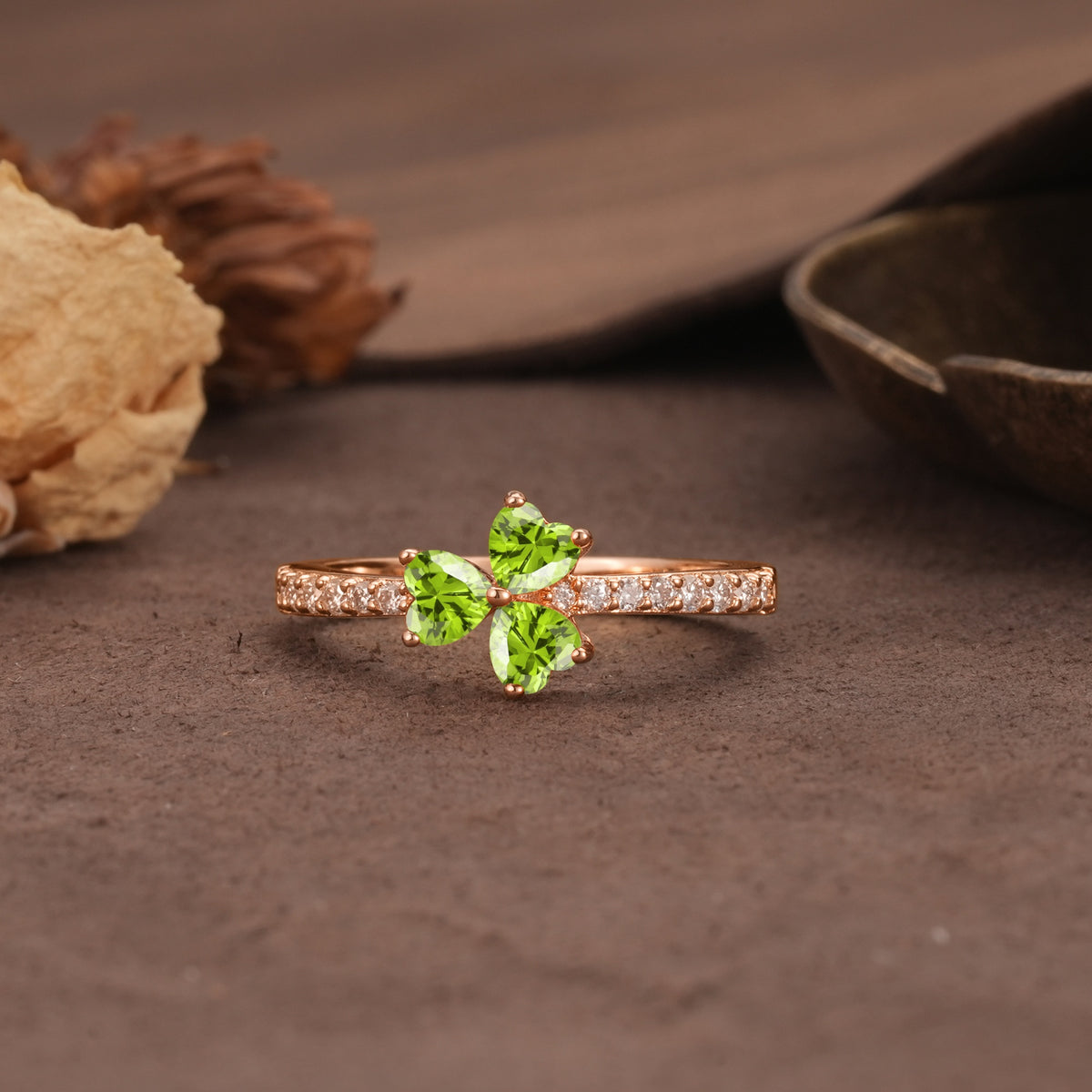Unique Three-Leaf Clover, 3-Prong Heart Cut Peridot Three-Stone Wedding Ring - Additional view