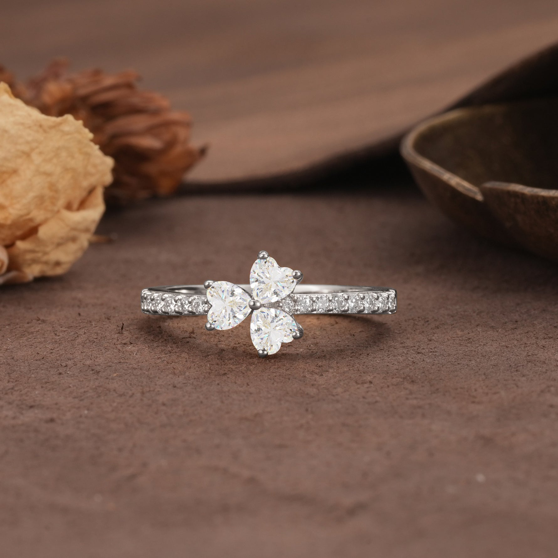 Unique Three-Leaf Clover, 3-Prong Heart Cut Moissanite Three-Stone Wedding Ring - Additional view