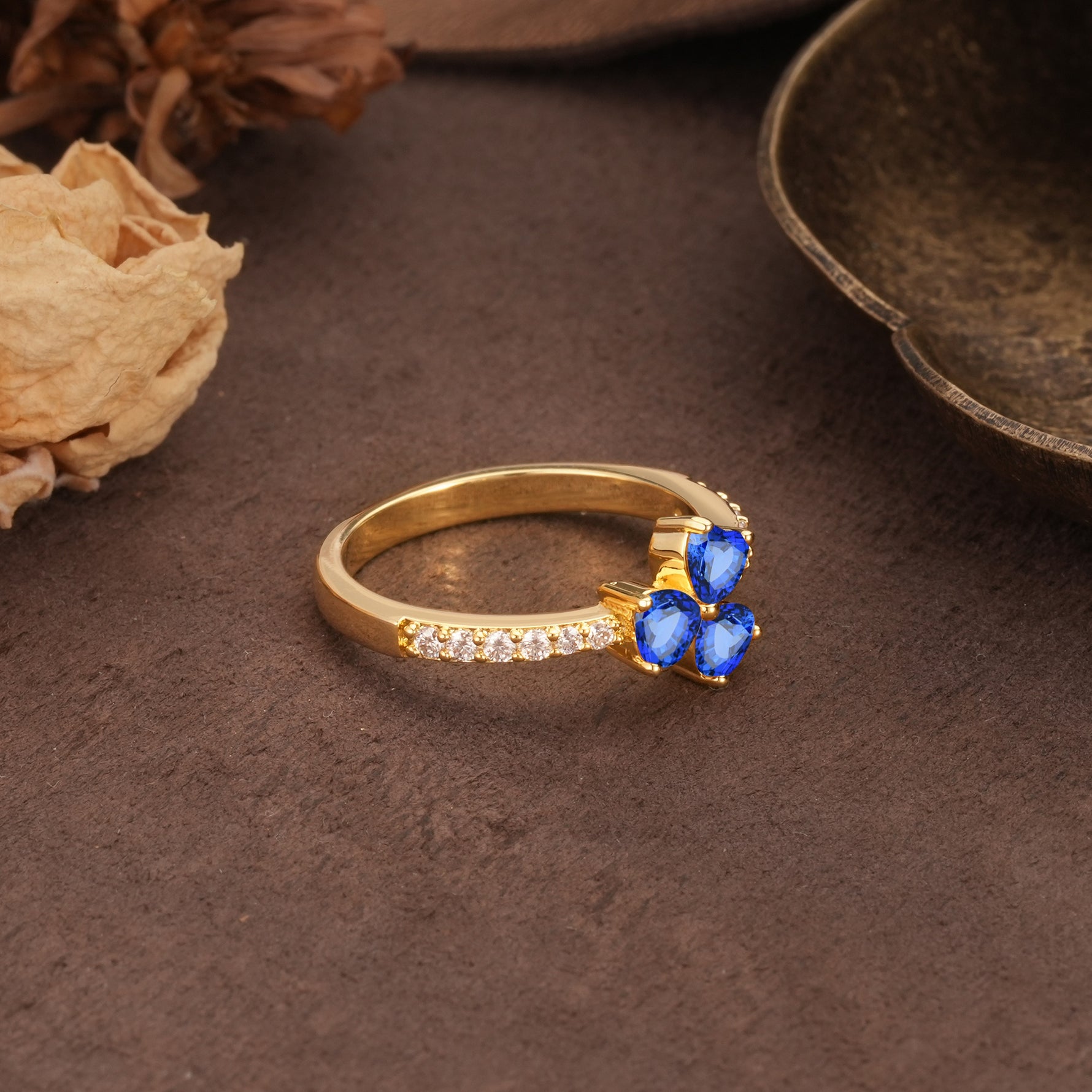 Unique Three-Leaf Clover, 3-Prong Heart Cut Sapphire Three-Stone Wedding Ring - Additional view