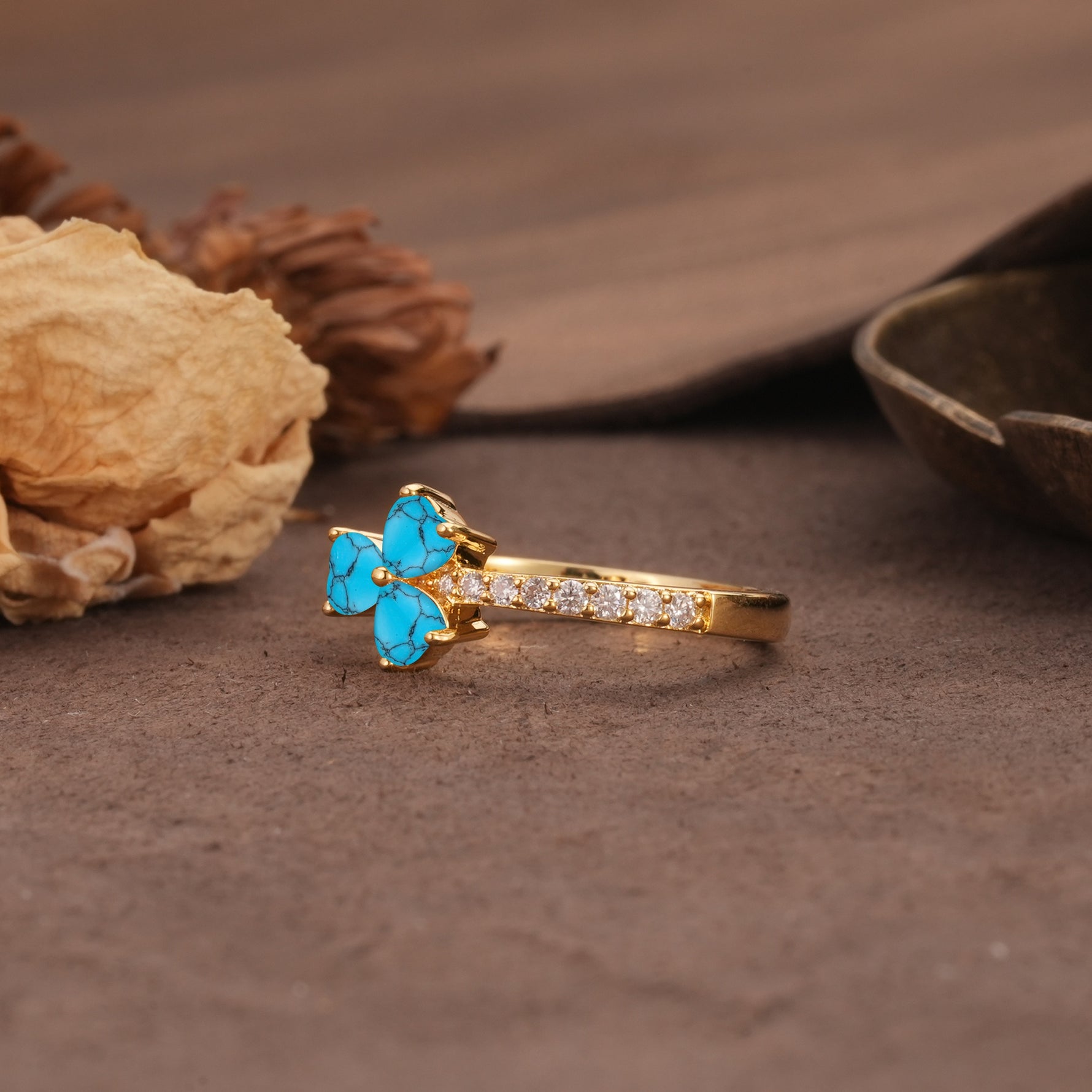 Unique Three-Leaf Clover, 3-Prong Heart Cut Turquoise Three-Stone Wedding Ring - Additional view