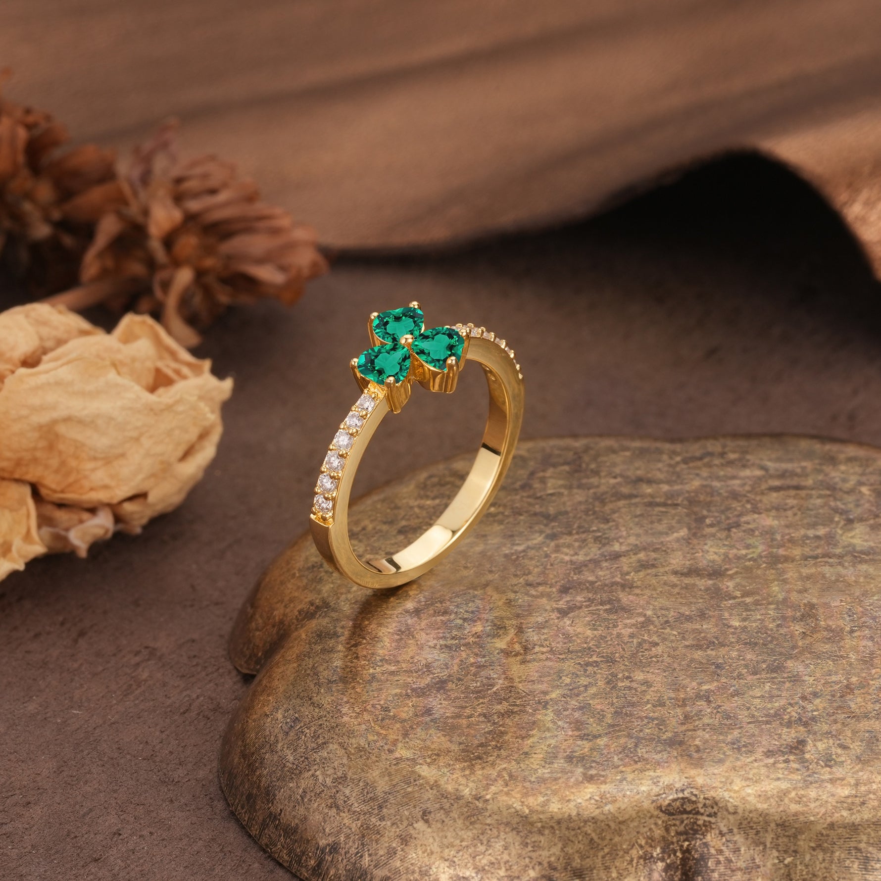 Unique Three-Leaf Clover, 3-Prong Heart Cut Emerald Three-Stone Wedding Ring - Additional view