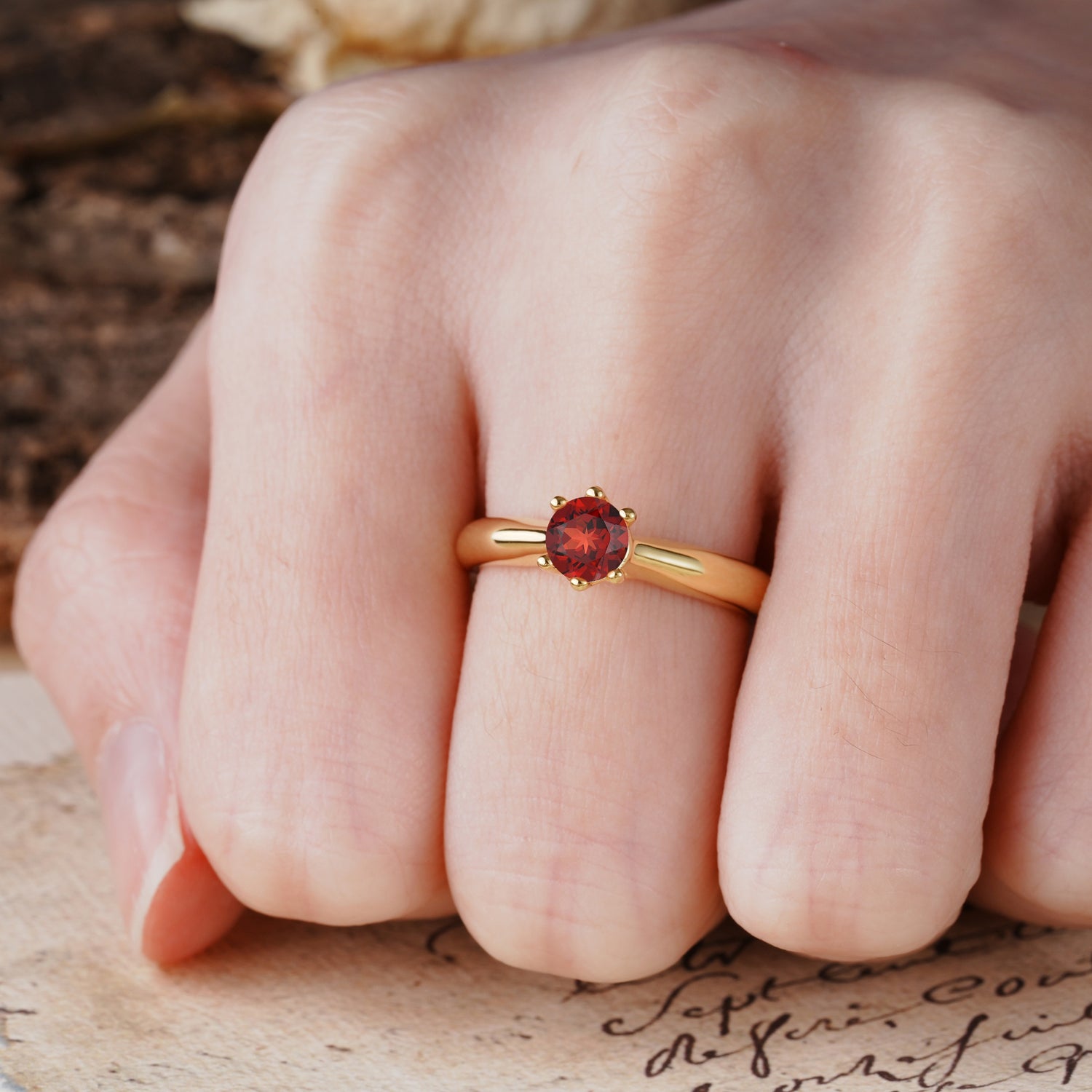 Classic, Minimalist 6-Prong Round Cut Garnet Engagement Ring