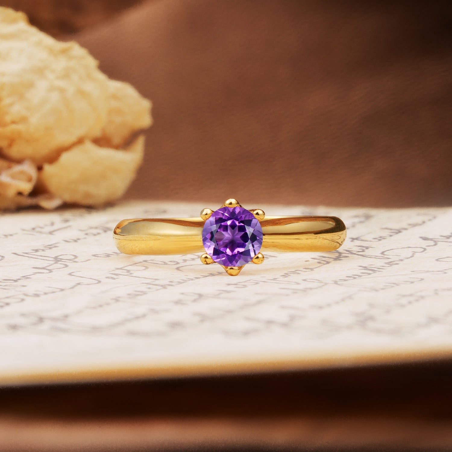 Classic, Minimalist 6-Prong Round Cut Amethyst Engagement Ring