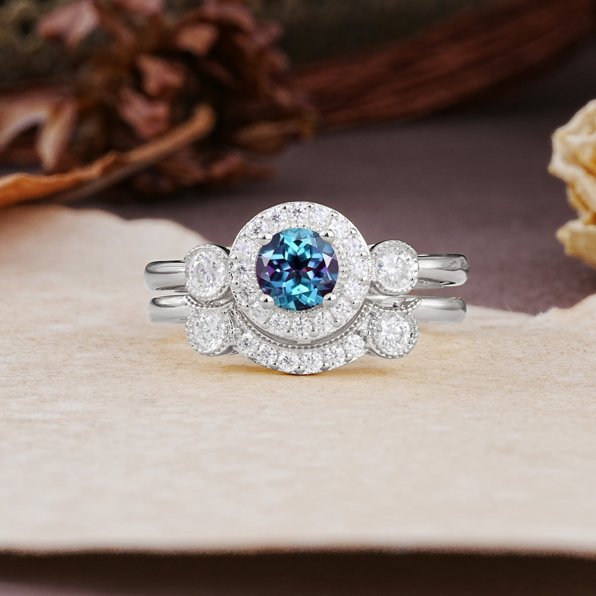 Classic Luxurious 4-Prong Round Cut Alexandrite Wedding Bride Ring Set - Additional view