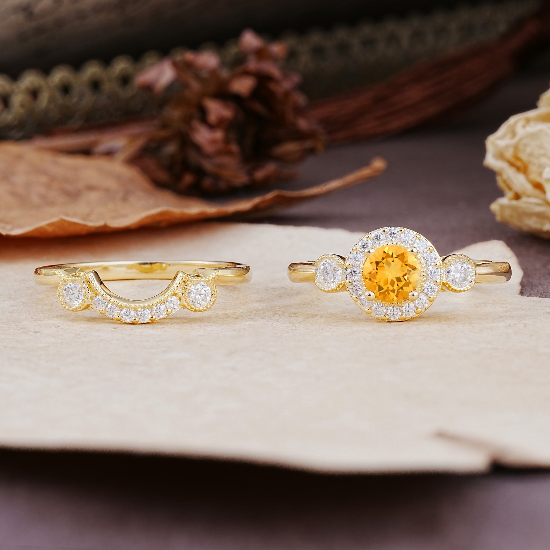 Classic Luxurious 4-Prong Round Cut Citrine Wedding Bride Ring Set - Additional view