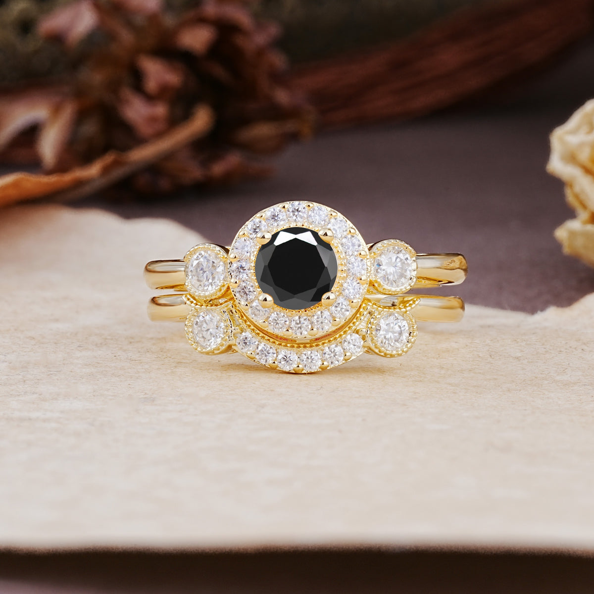 Classic Luxurious 4-Prong Round Cut Black Onyx Wedding Bride Ring Set - Additional view