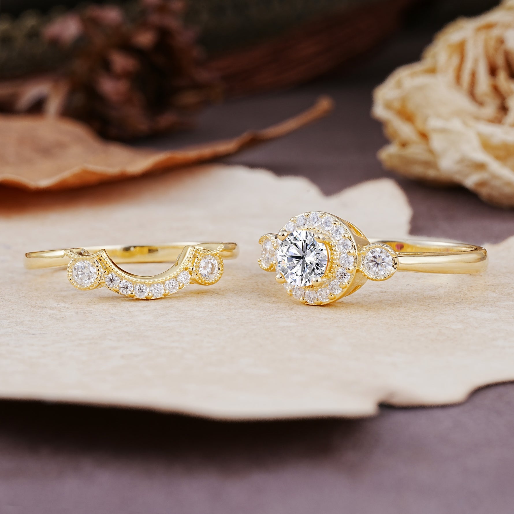 Classic Luxurious 4-Prong Round Cut Lab Diamond Wedding Bride Ring Set - Additional view