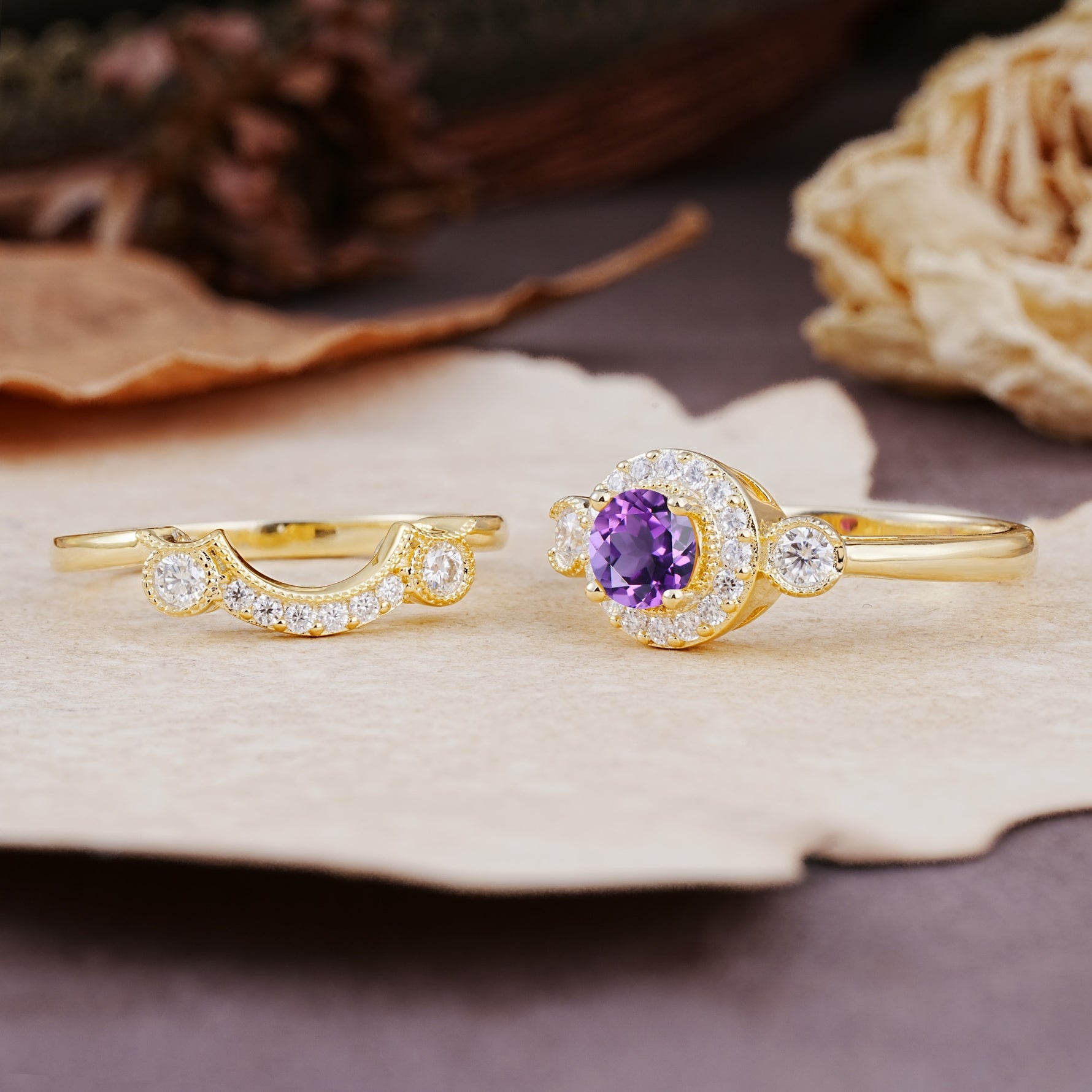 Classic Luxurious 4-Prong Round Cut Amethyst Wedding Bride Ring Set - Additional view